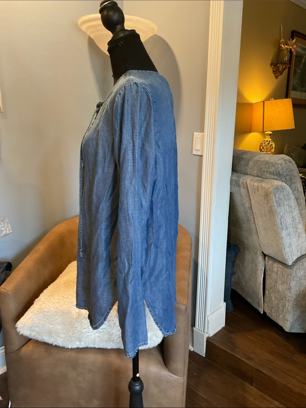 Anthropologie Cloth & Stone Chambray Denim Lace Up Tunic Sz M EUC - Picture 4 of 8